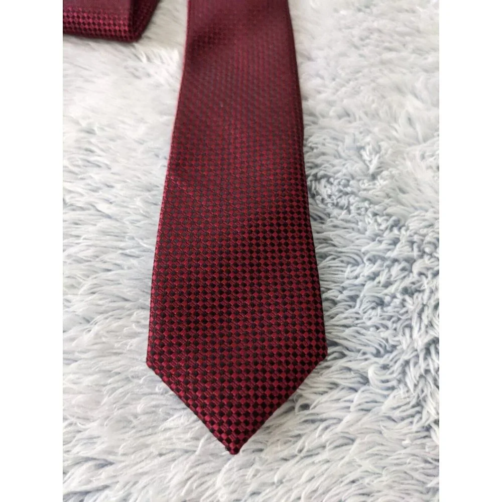 2 Zara Boy Accessories Bundle Dressy Jacquard Slim Red Tie + Plaid Bow Tie NEW